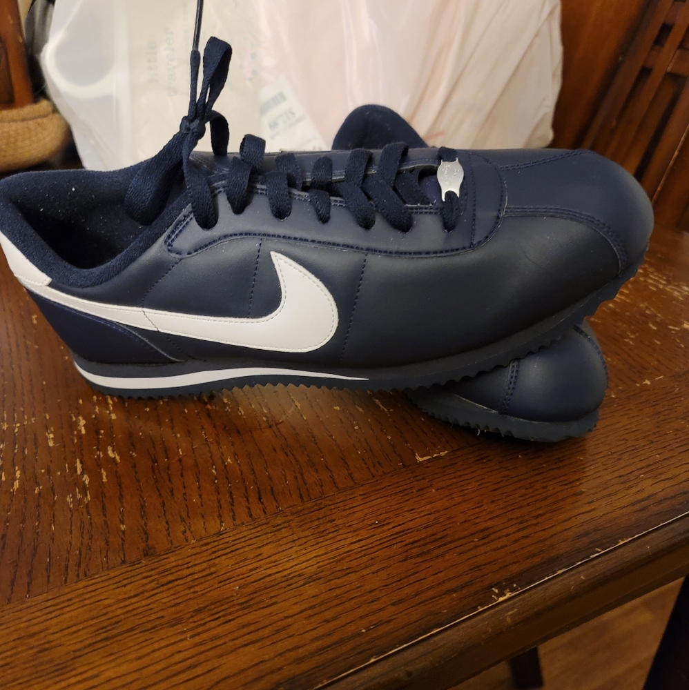 Nike shoes